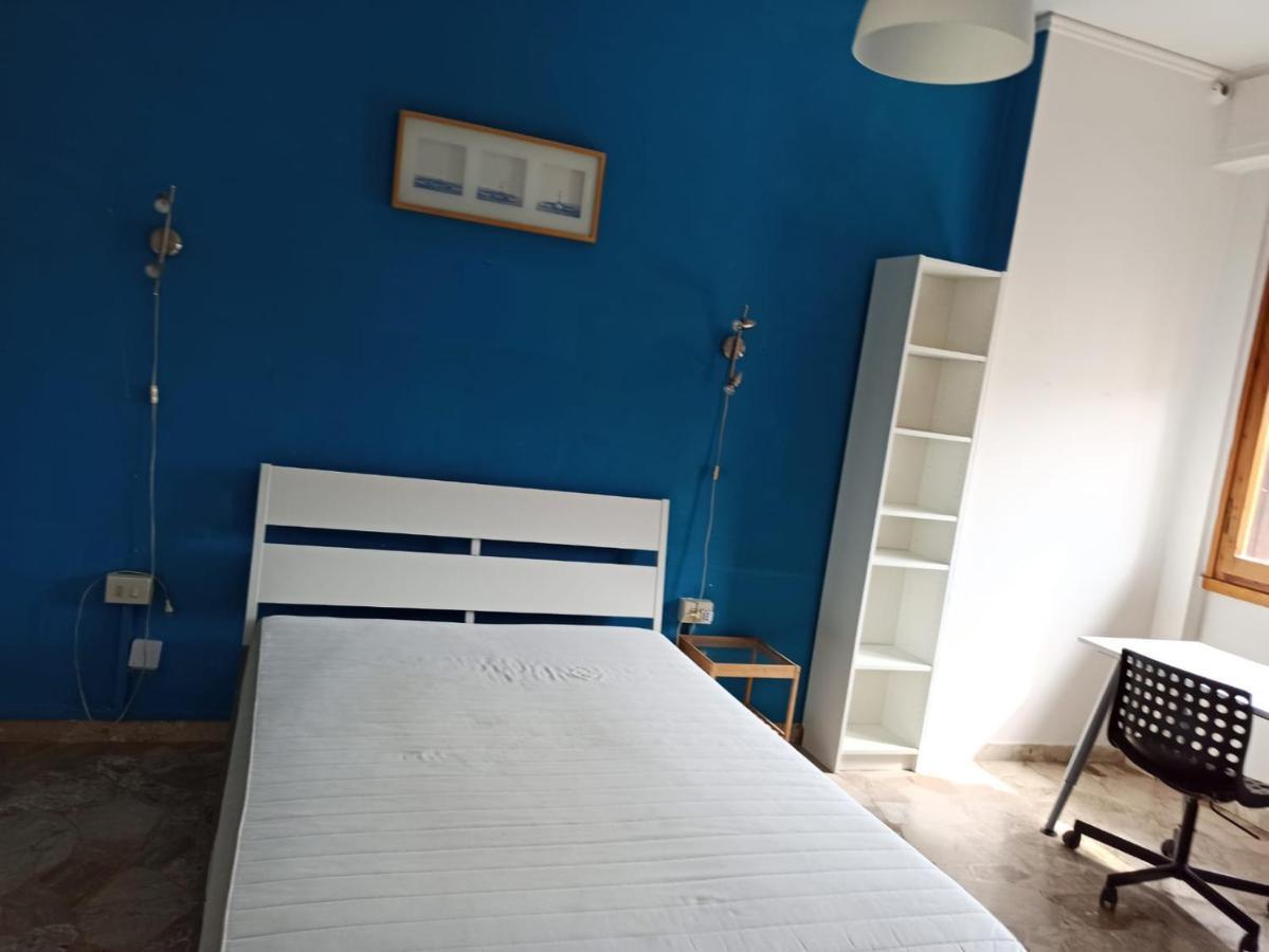 Casa Vacanze Giulia A Careggi Wi-Fi Apartment Флоренция Екстериор снимка