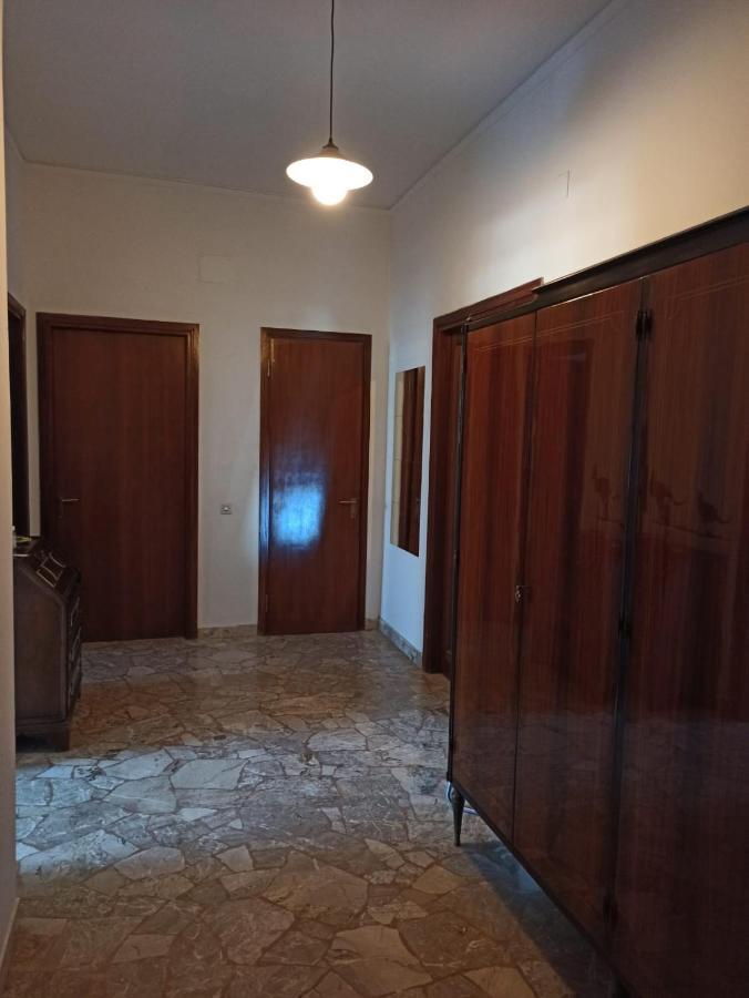 Casa Vacanze Giulia A Careggi Wi-Fi Apartment Флоренция Екстериор снимка